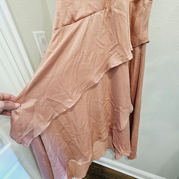 Mystic Los Angeles Blush Pink Full Length Pleated Formal Dress- Women's Small - Picture 3 of 4